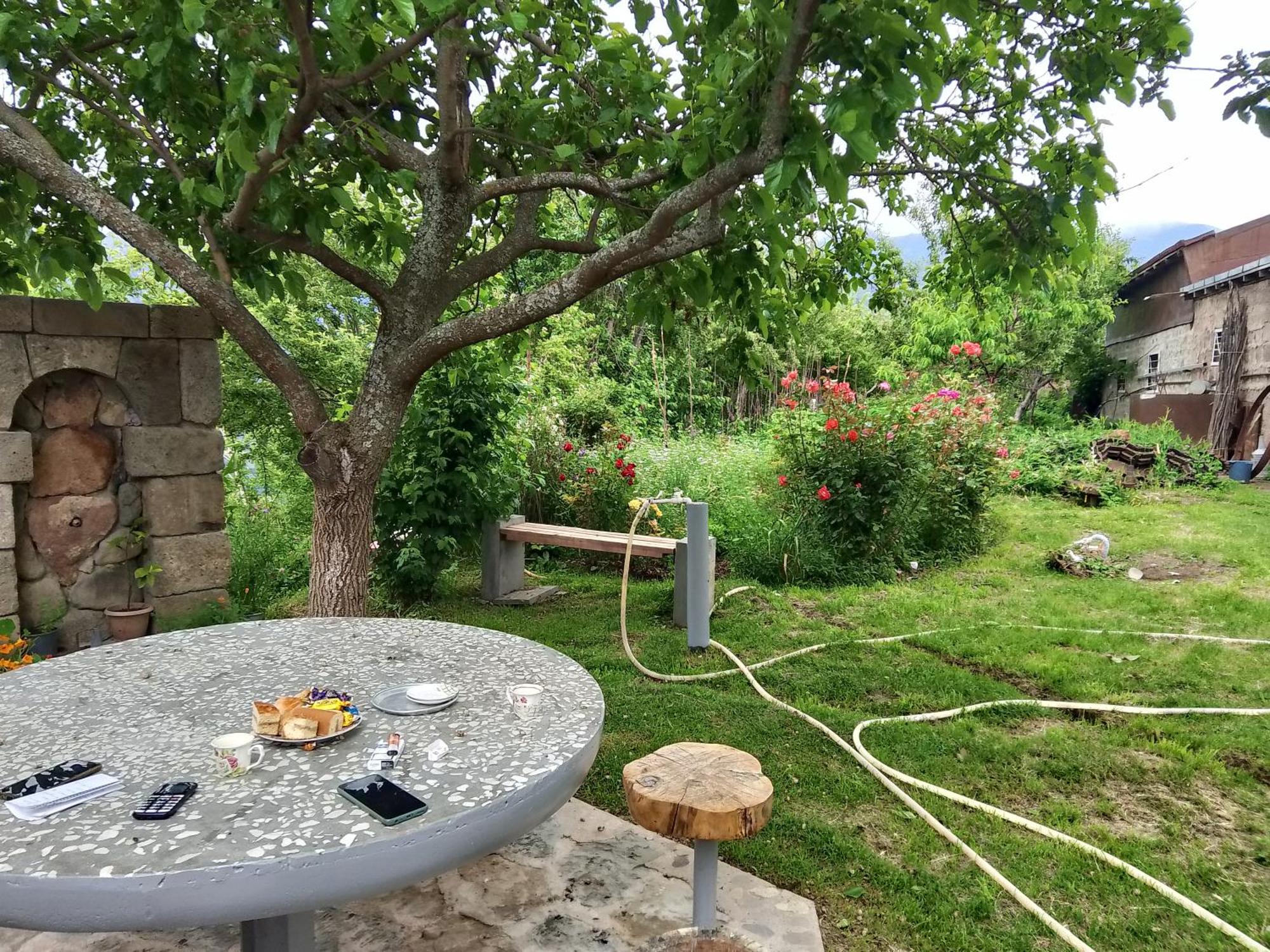 Rubina Bed And Breakfast Tat'ev Bagian luar foto